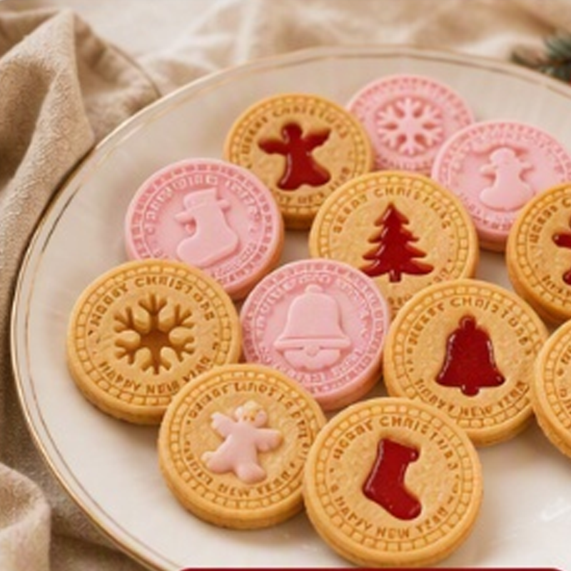 💥 Last Day! Special Sale 🎁Festive Christmas Cookie Cutter Set🥧